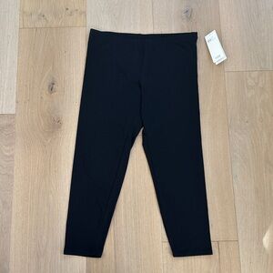 Eileen Fished Cropped Black Leggings